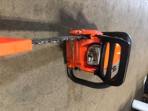 ECHO 16 in. 34 cc Gas 2-Stroke Cycle Chainsaw in good condition see pics 
