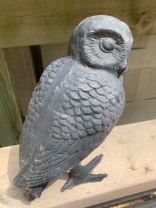lot 26 image: Metal Owl Figurine