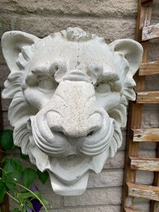 lot 44 image: Cement Lion Head