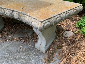 lot 43 image: Curved Cement Bench