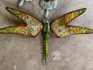 lot 122 image: Two Wall Metal Deocorative Items