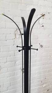lot 66 image: Contemporary Metal Hall Tree