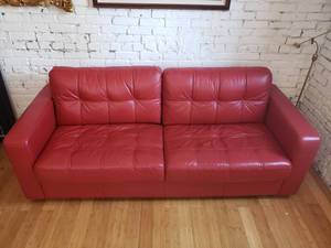 lot 1 image: Red Hot Italian Leather Couch by La Nouva