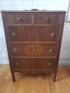 lot 71 image: Art Deco Four Drawer Dresser