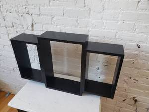lot 87 image: Shadow Box wall Shelf