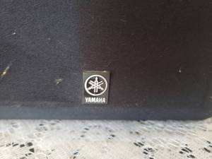 lot 99 image: Set of large Yamaha Speakers