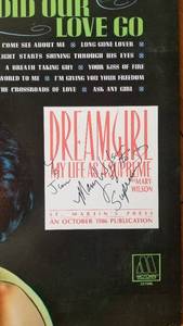 lot 12 image: The Supremes 3 Vinyl LP Albums  Mary Wilson Autograph