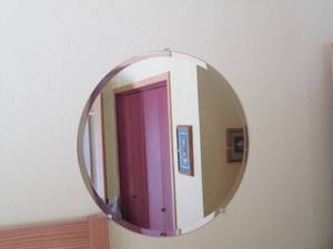 lot 41 image: Round 30 Beveled Wall Mirror...