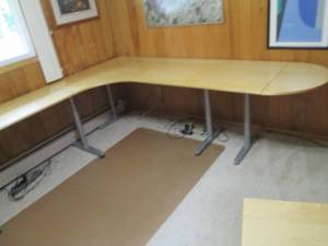 lot 56 image: Large Office Desk (Round Section -1...