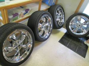 lot 61 image: 2454520 Tires With Air Pressure S...