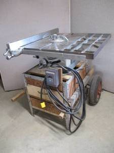 lot 2 image: SearsCraftsman Table Saw