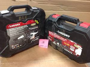 Husky  38 in. Drive 100-Position Universal SAE and Metric Mechanics Tool Set (60-Piece)  MISSING PCS