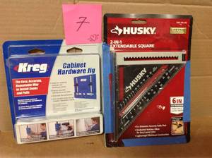Husky 2-in-1 Extendable Square PLUS Kreg Cabinet Hardware Jig in good condition