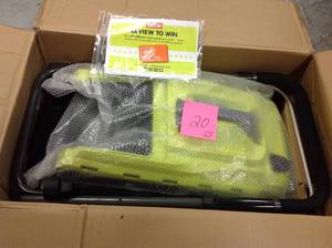 13 in. 11 Amp Corded Electric Walk Behind Push Mower in good condition