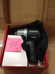 Husky 800 ft.lbs. 12 in. Impact Wrench in good condition