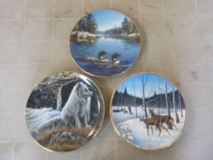 3 Decorative Plates