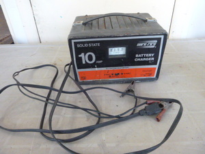 Sure-Fire Battery Charger