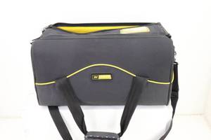 lot 14 image: Camera Bag