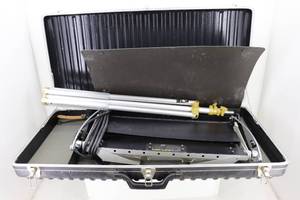 lot 26 image: Lowel SoftLight 2 Photo Light