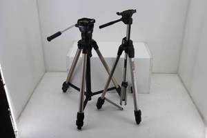 lot 30 image: 2 Tripods