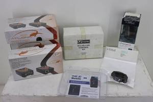 lot 52 image: Altona 232 Extenders  FitBit