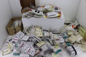 lot 53 image: Wall Plates & Misc