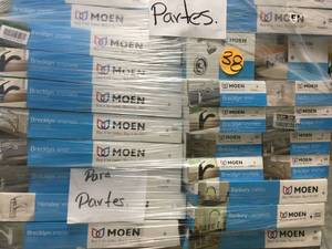 PALLET WITH MOEN FAUCETS FOR PARTS SEE PICS