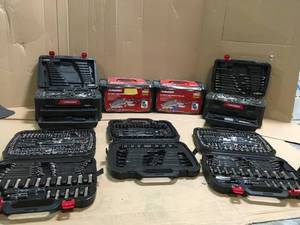 LOT WITH HUSKY TOOLS SOME MISSING PIECES OTHERS COMPLETE SEE PICS