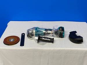 MAKITA ANGLE GRINDER