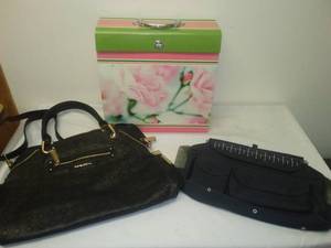 lot 100 image: Big Buddha Purse  New,