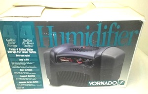 lot 45 image: Vornado Humidifier - excellent condition.