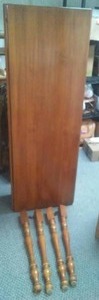lot 49 image: Drop leaf long table, Great Condition