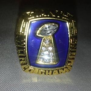 lot 101G image: New York Giants Super Bowl 21 Ring. size 11.5 NFL. Taylor.