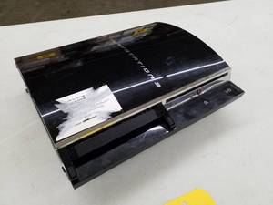 lot 14 image: Sony Playstation 3 Game Console