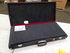 lot 17 image: Musical Instrument Hard Carry Case with Foam Padding