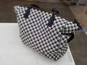 lot 20 image: Kate Spade Womens Handbag