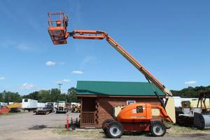 JLG 600 AJ Articulating Boom Lift With Jeb