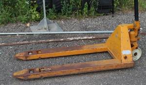 Pallet Jack Truck