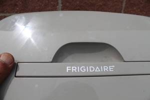 Dehumidifier Frigidaire