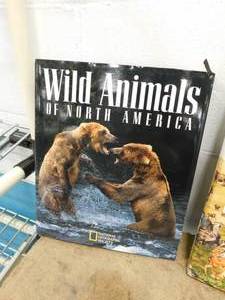 lot 28 image: 4 - Wild Life Books