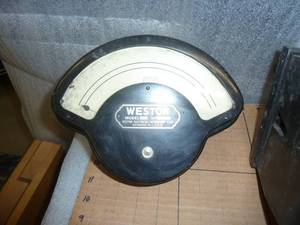 lot 84 image: 2 - Large Antique Gauges