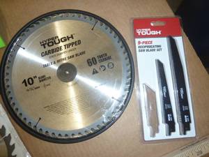 lot 108 image: Saw Blades and Post Level