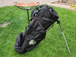 lot 50 image: Golf Bag with Golf Caddy Folding Seat