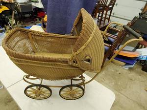 lot 65 image: Antique Baby Buggy