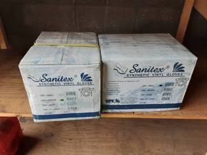lot 38 image: Sanitex Blue Vinyl Gloves (1000 Each) (Non-Latex) 1-Box Size Small, 1-Box Size Medium-Powder Free