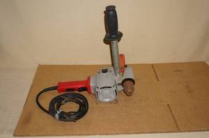 lot 33 image: Milwaukee 1675-1 Hole Hawg - 12 Right Angle Drill