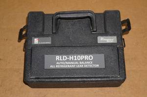 lot 40 image: Penn RLD-H10PRO Refrigerant Leak Detector