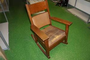 lot 102 image: Vintage Wood Rocking Chair