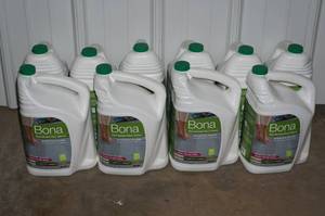 lot 123 image: (10) NEW Bona Hard Surface Floor Cleaner Jugs