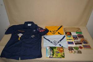 lot 138 image: Boy Scouts Items